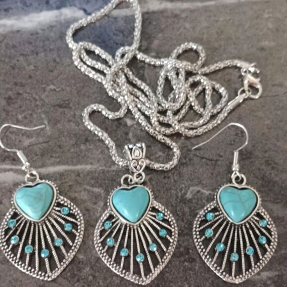 Vintage Ladies Boho Jewelry Set Hollow Leaf Shaped Inlay Heart Shape Stone - Picture 7 of 14